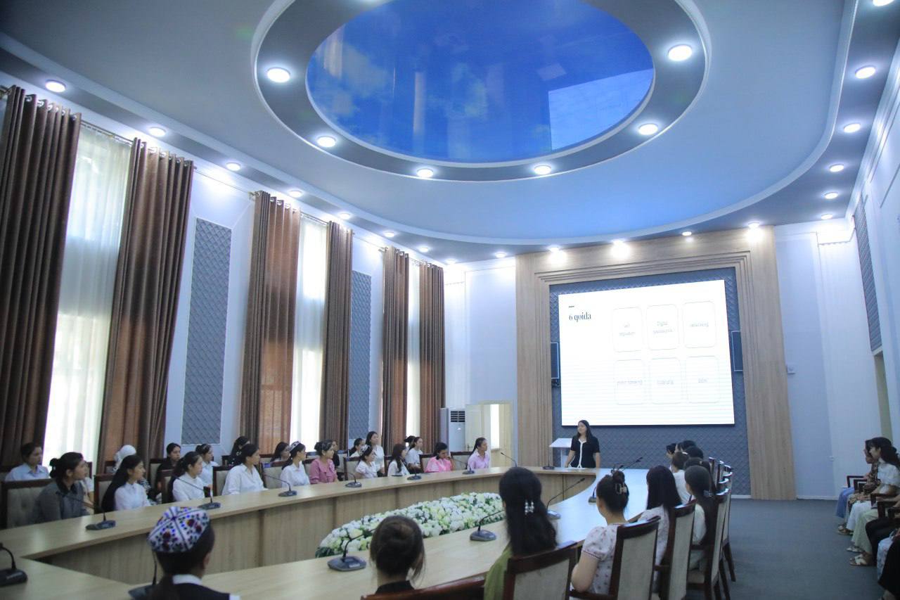 IQTIDORLI QIZLAR — BIR DAVRADA