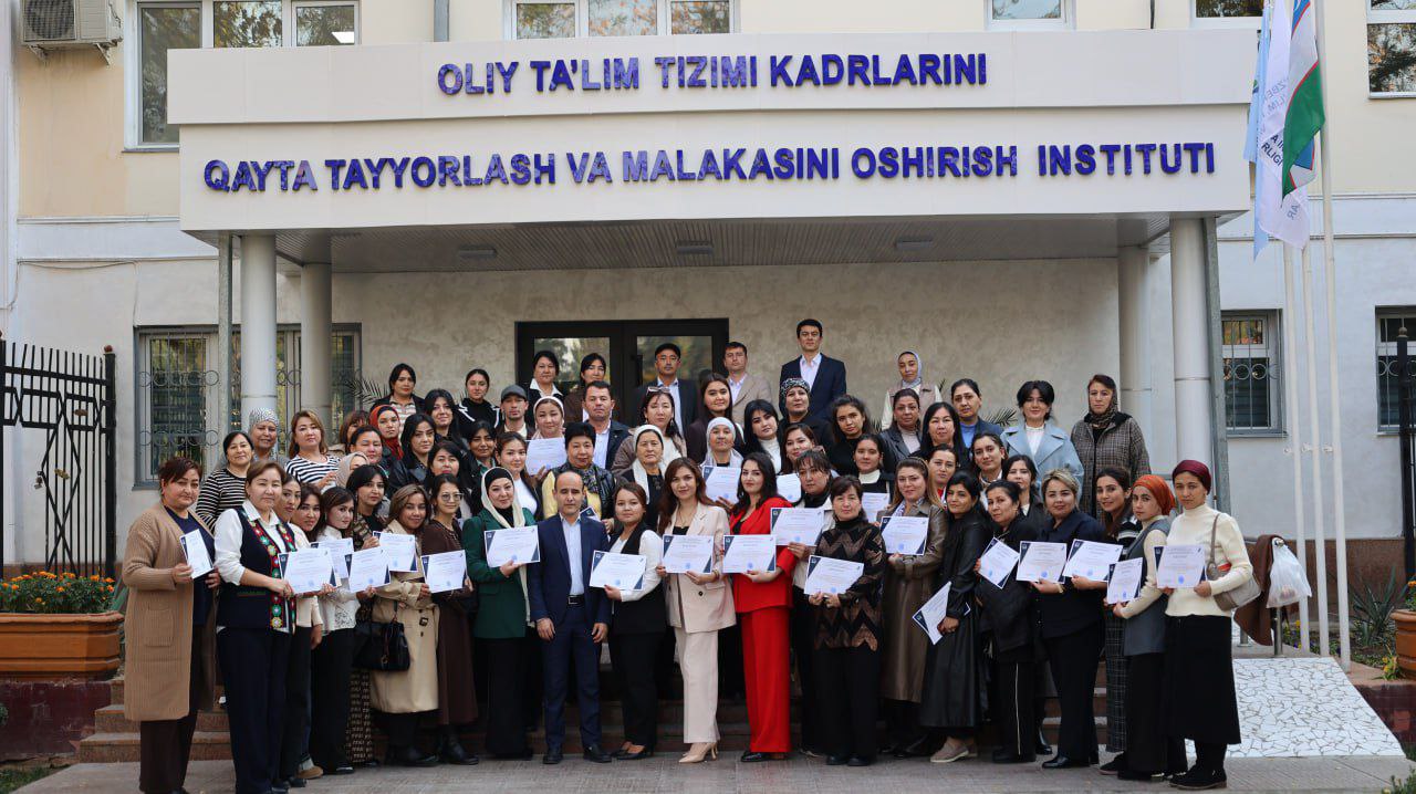 Axborotga yangicha nigoh: kutubxonachilar malakasi oshirildi