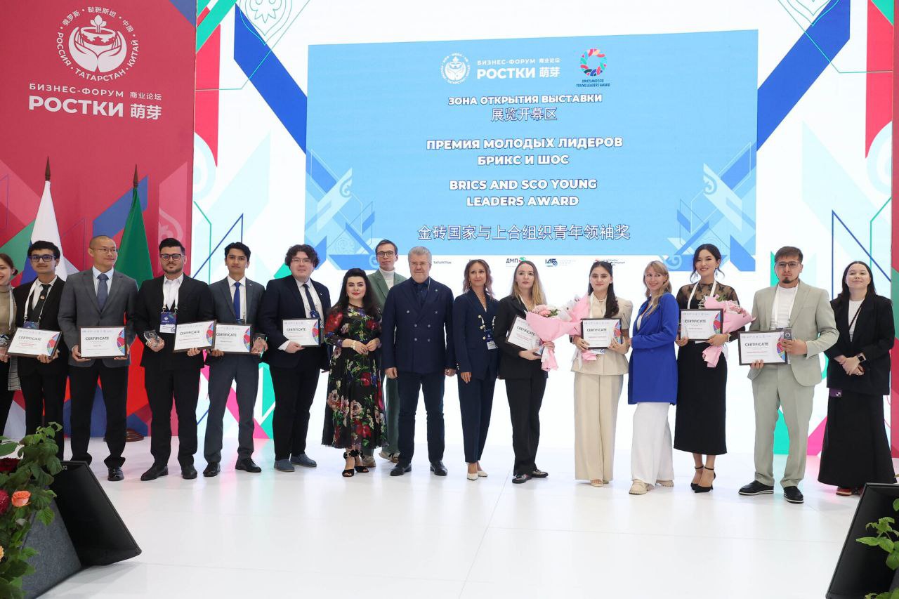 XALQARO E'TIROF TALABA YUTUG'I