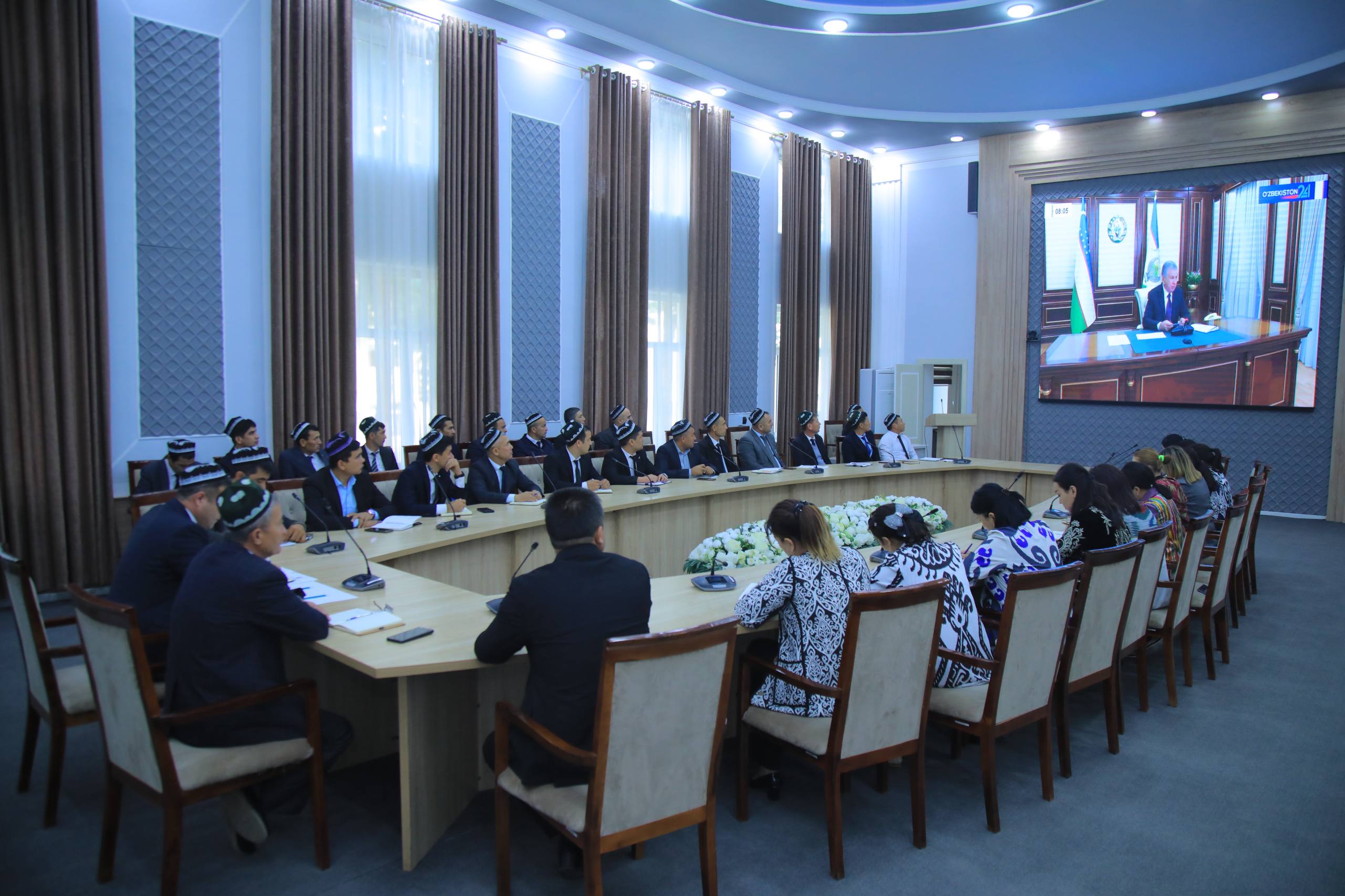 NamDPI rahbar va xodimlari hamda professor-oʻqituvchilari navbatdagi "Siyosiy-ma’rifat soati"da ishtirok etdi.