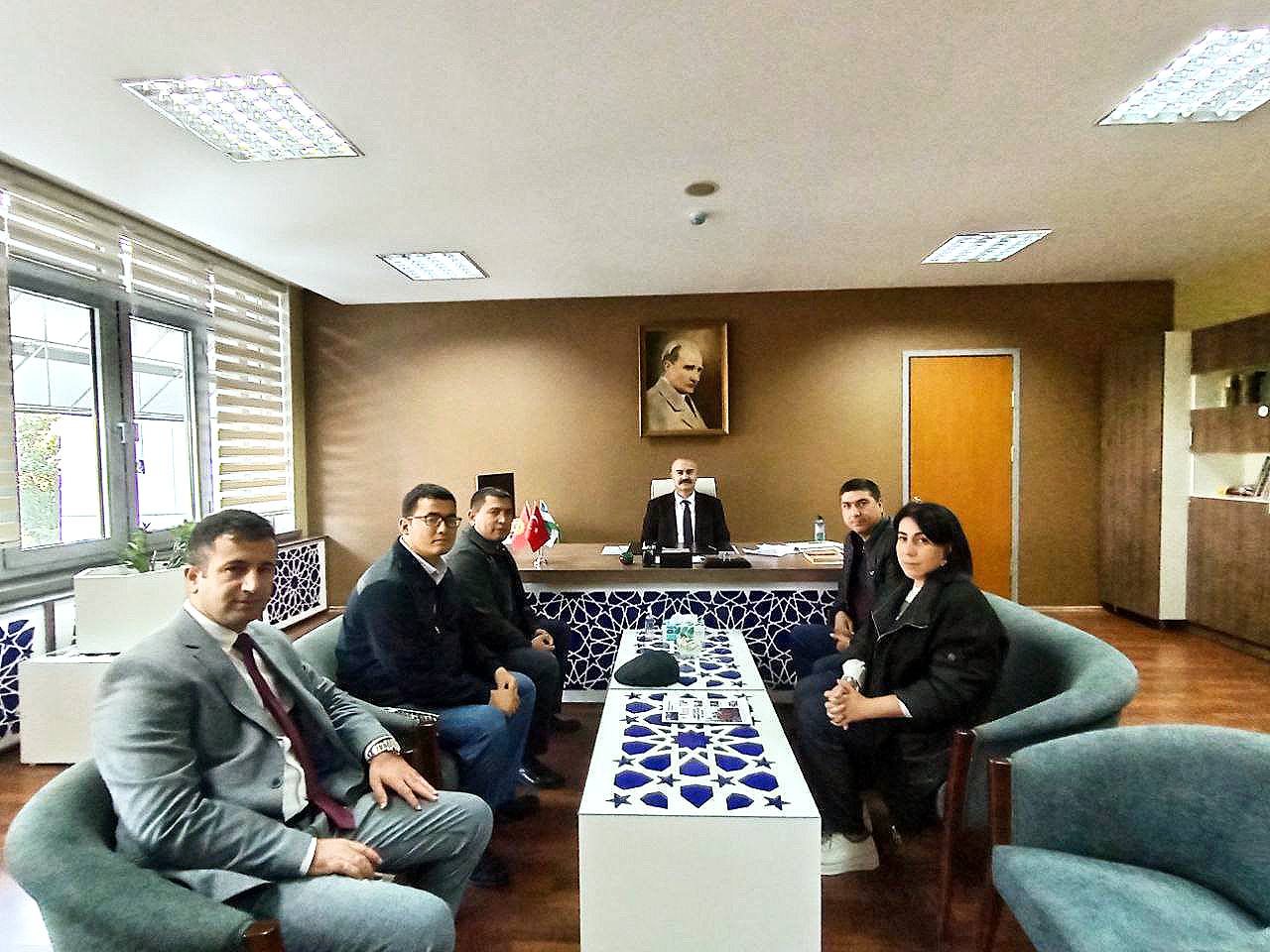 TAJRIBA ALMASHUVI DAVOM ETMOQDA