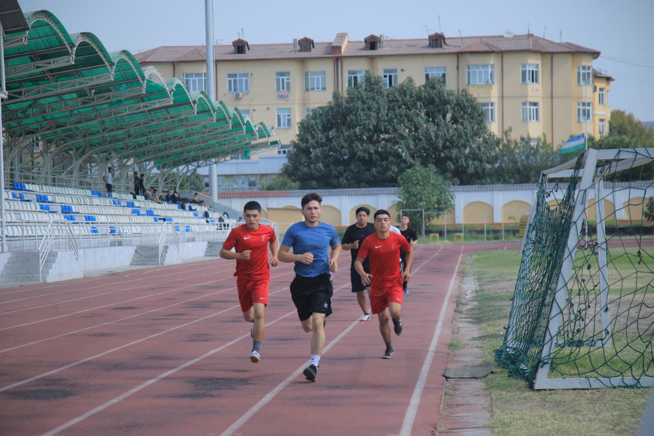 "Barkamol avlod" sport majmuasida Jismoniy madaniyat yoʻnalishi abituriyentlari uchun Kasbiy (ijodiy) imtihonlar boshlandi.