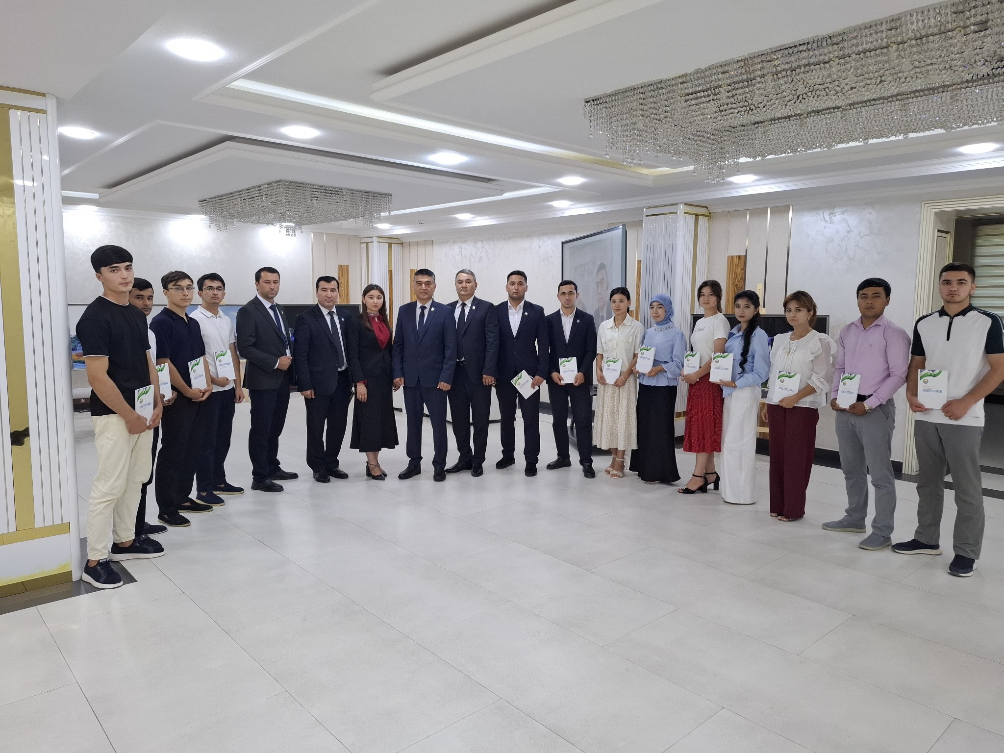 Xalq deputatlari Namangan viloyati kengashi deputatlarining bir kunlik ish faoliyati bilan tanishildi