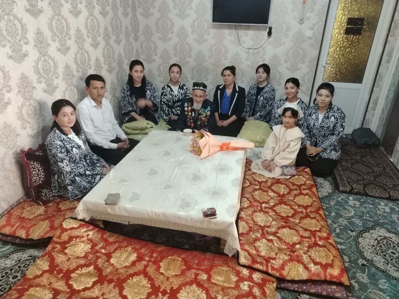 XOTIRA AZIZ, QADR MUQADDAS!
