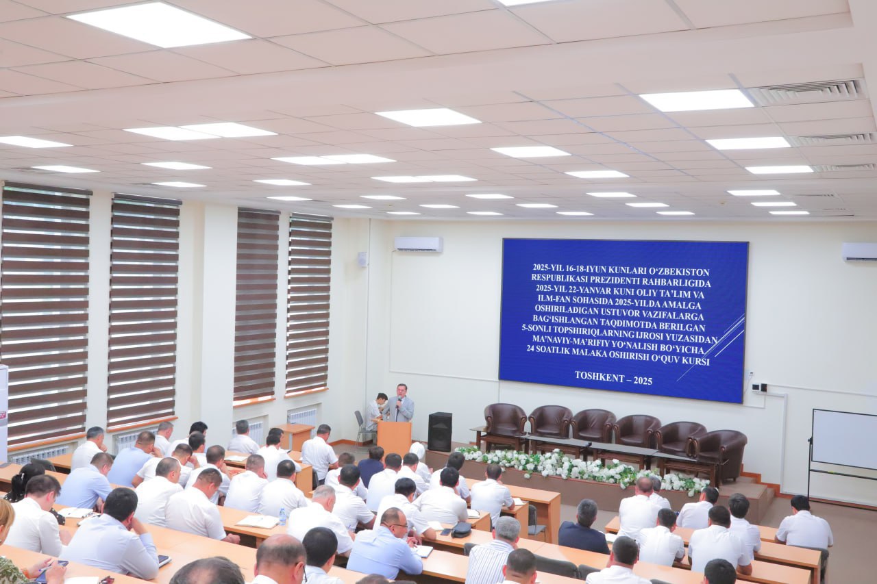 Oliy ta’limda ma’naviy-ma’rifiy ishlar samaradorligini oshirishga qaratilgan o‘quv kursi bo‘lib o‘tmoqda