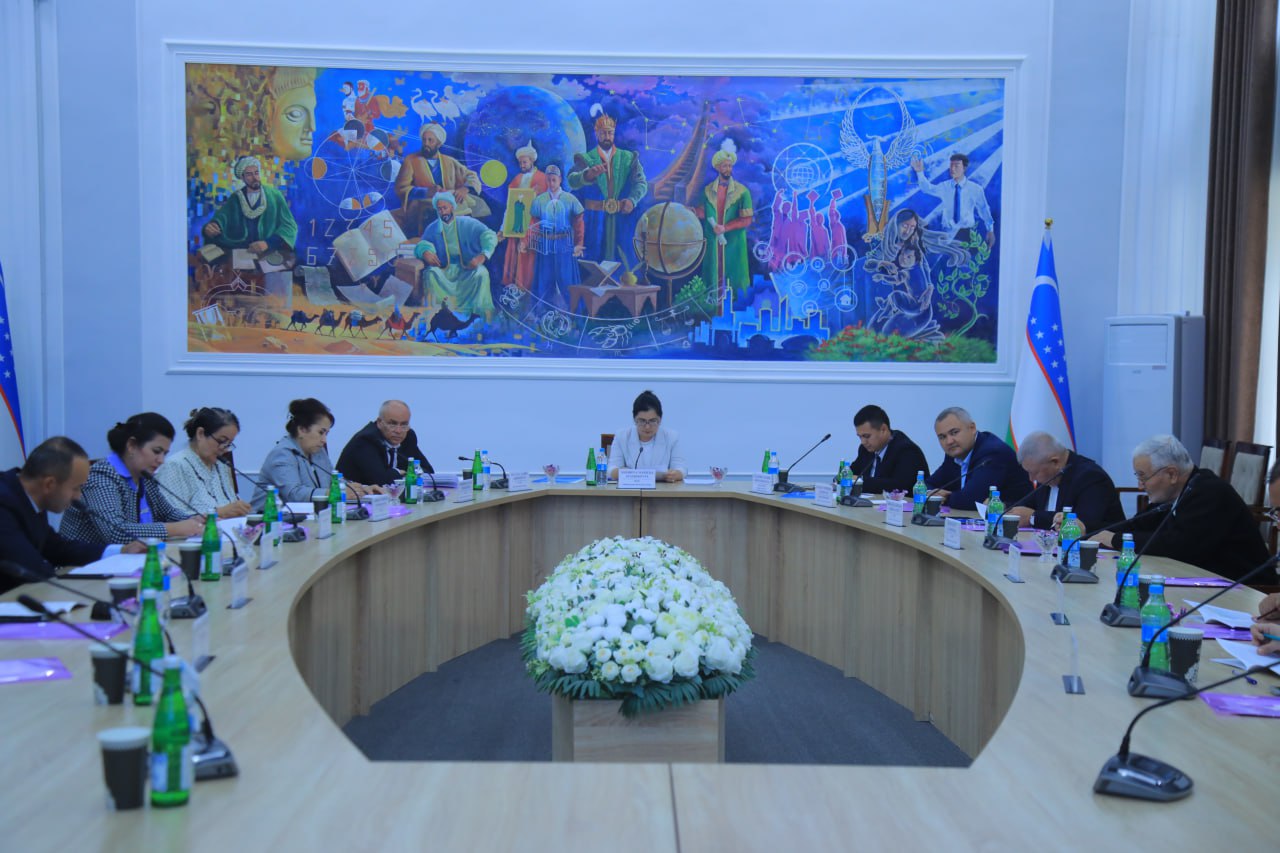Namangan davlat pedagogika institutida navbatdagi Ilmiy seminar muhokamasi o'tkazildi.