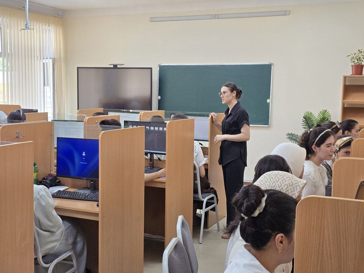 Namangan davlat pedagogika institutida “Dolzarb 90 kun” loyihasi doirasida fan to‘garaklari faoliyati davom etmoqda.