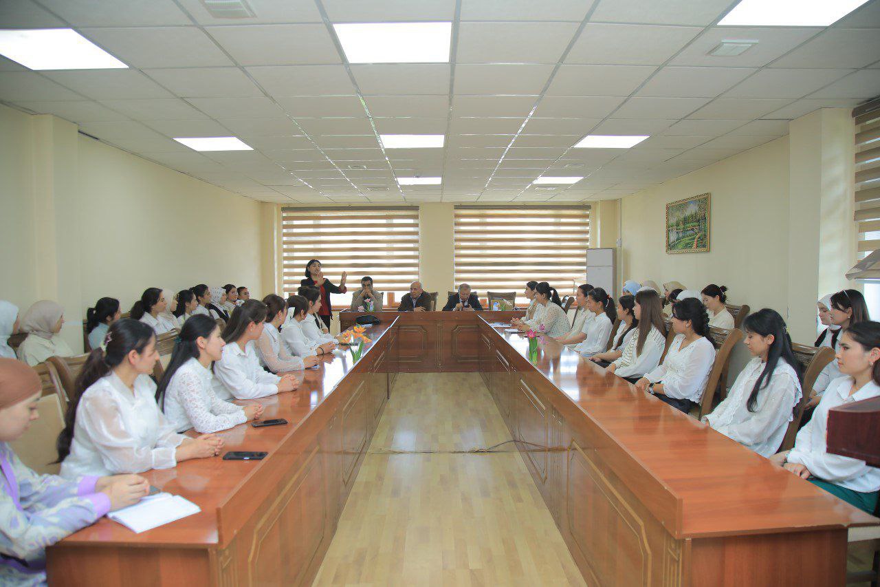 "Muhammad Yusuf ijodi qalblarda mangu yashaydi" nomli ijodiy uchrashuv tashkil etildi