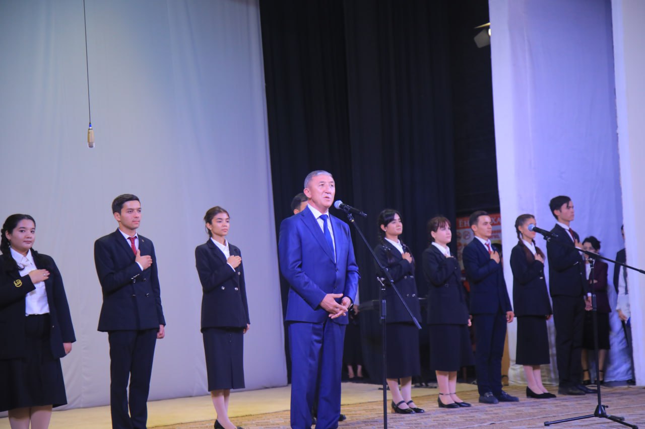 Namangan davlat pedagogika institutida "Talaba - yurt kelajagining umidi" shiori ostida talabalikka bagʻishlov bayram dasturi oʻtkazildi.