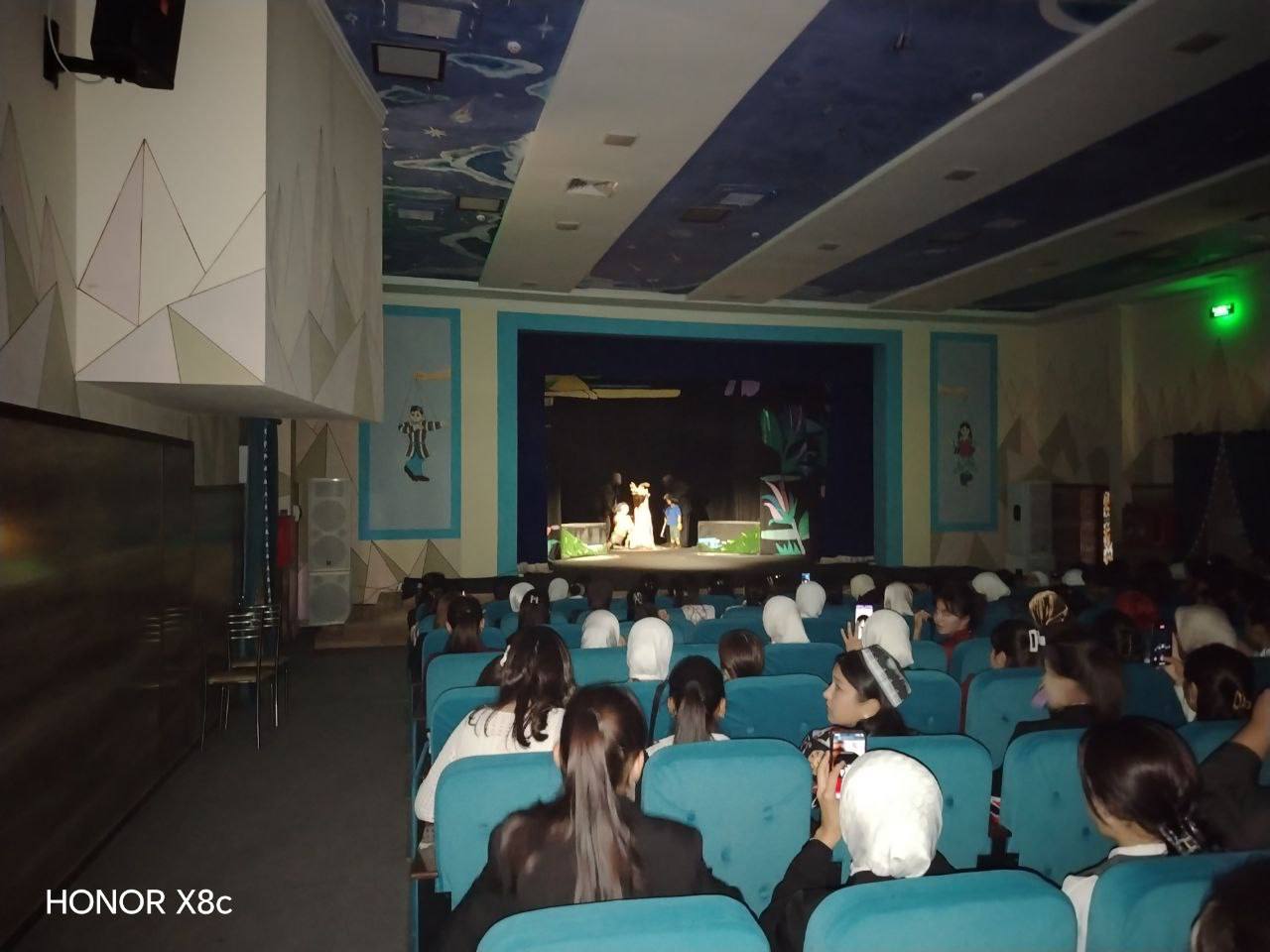 “Gul va Bulbul” spektakli